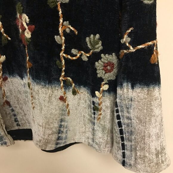 Vintage Flashback chenille embroidered jacket.  Size S/M/L - Picture 6 of 9